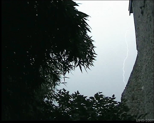 20-7-2007 9h35 3.04.080.jpg